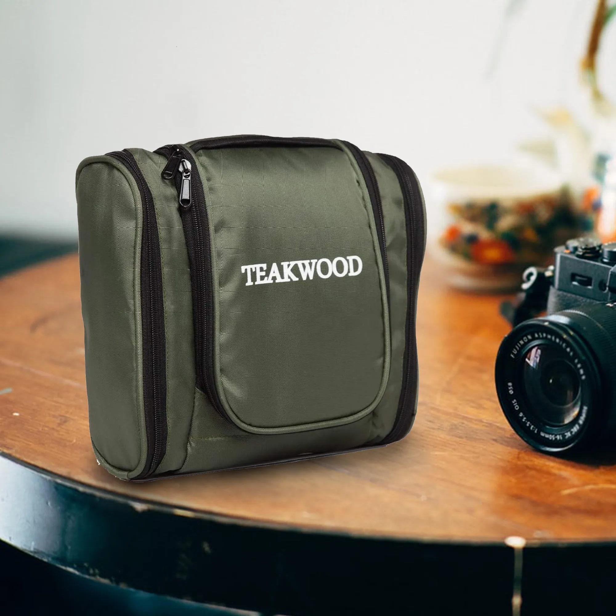 Teakwood Leathers Unisex Olive Green Solid Toiletry Kit