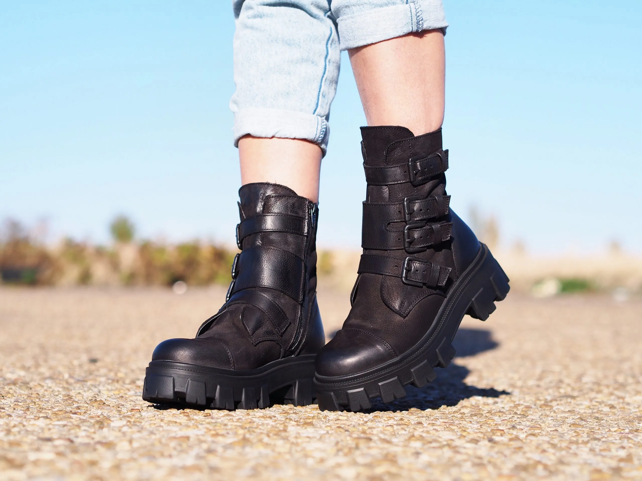 Womens genuine leather boots,Black Genuine leather boots,Extravagant leather boots ,women leather boots,Leather Boots Women,Wint